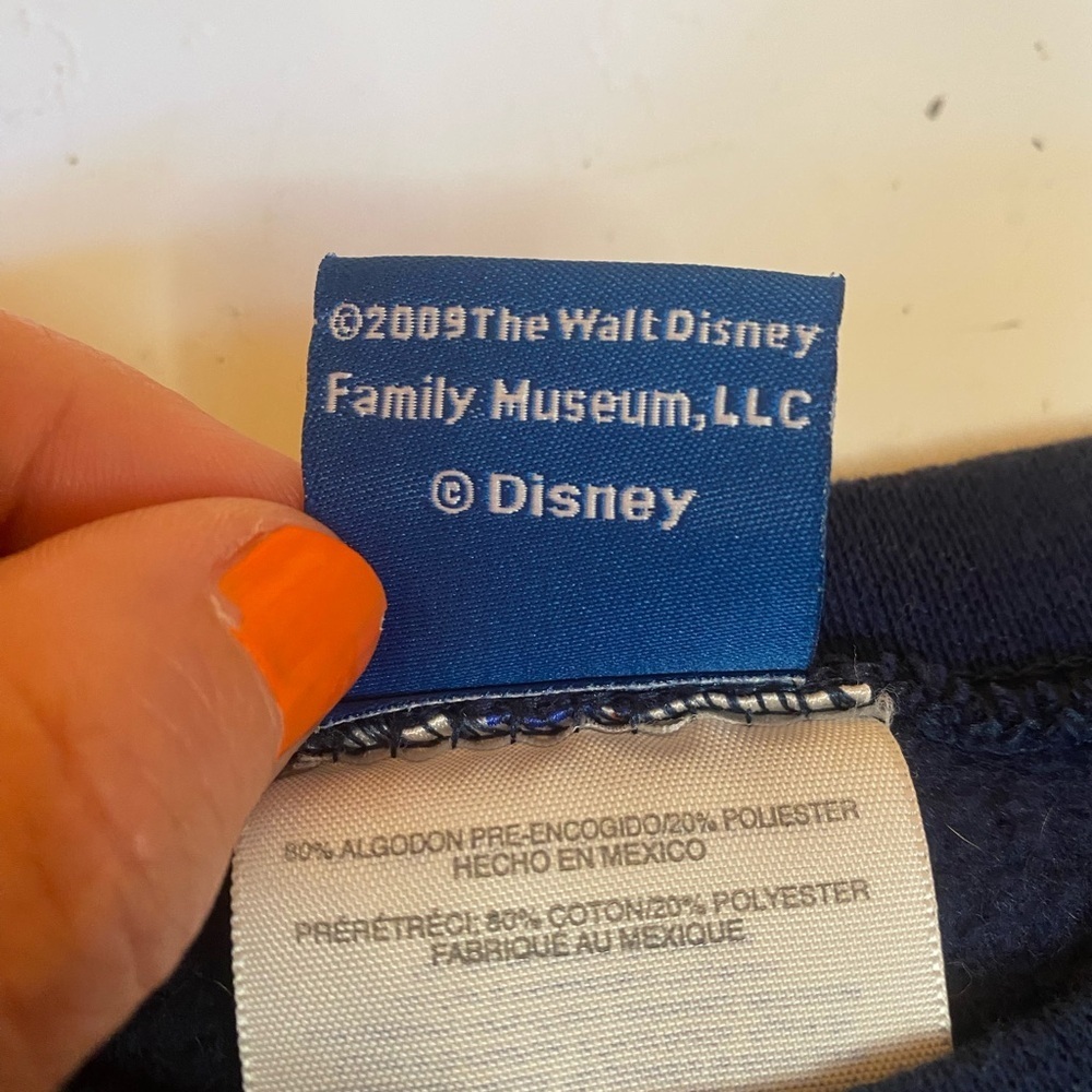 Walt Disney Family Museum Crewneck Sweatshirt, 2009, Size Medium, Navy Blue - Picture 4 of 6